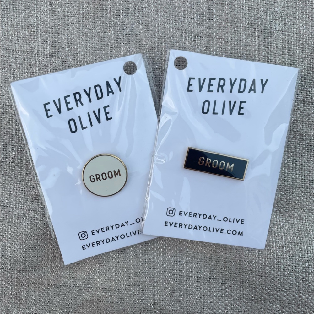 GROOM and GROOM pins with safety backs